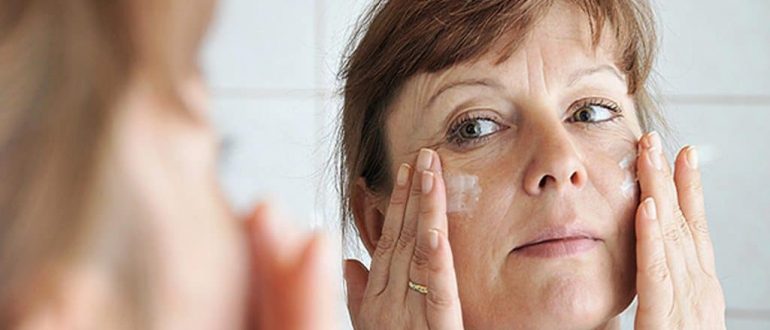 Лучшие подтягивающие маски для лица