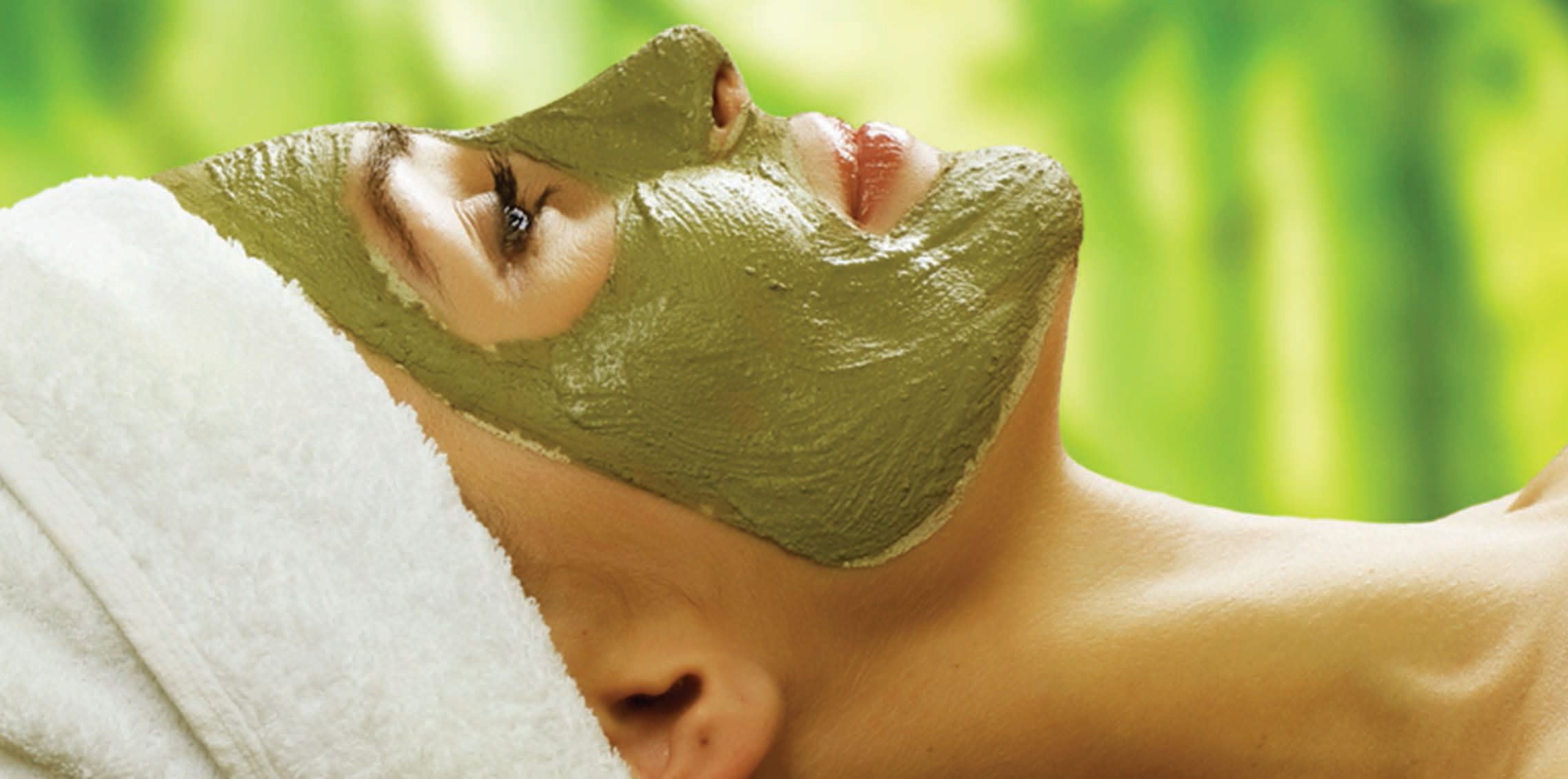 Спирулина маски домашние. Маска для лица. Маска для лица из зелени. Спа для лица. Маска для лица косметическая.
